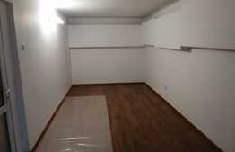 Apartament 3 camere decomandat, in zona linistita, Bucium
