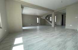 Duplex cu 4 camere, 111 mp utili, canalizare, zona Visani