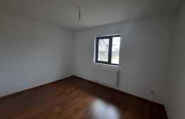 Casa de 3 camere, 85 mp utili, teren de 500 mp, Lunca Cetatuii