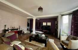 Vila de 6 camere cu vedere spre lac, 274 mp utili, Hlincea