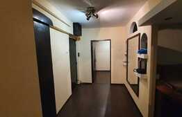 Apartament de 3 camere, decomandat, zona Ultracentrala!