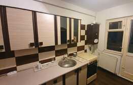 Apartament de 3 camere, decomandat, zona Ultracentrala!