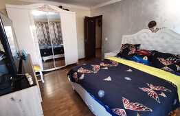 Vila de 5 camere 217 mp, 700 mp teren, Valea Adanca