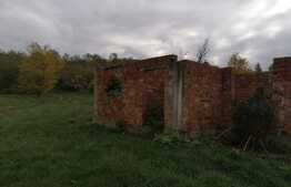 Teren de 1300 mp ideal pentru casa de vacanta, zona Bucium