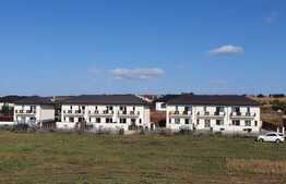 Casa de tip triplex de 108 mp utili, 250 mp teren, Valea Lupului