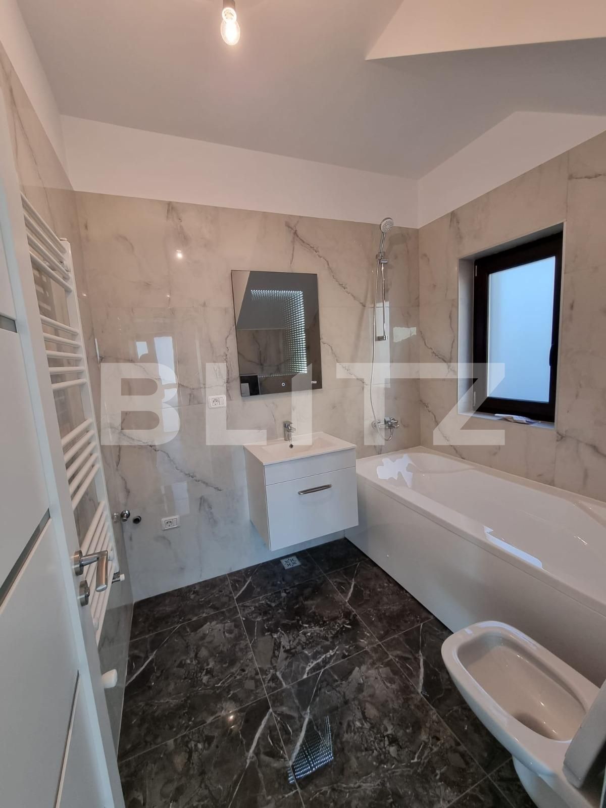 Casa de vânzare 4 camere Valea Lupului - 80763CV | BLITZ Iași | Poza11