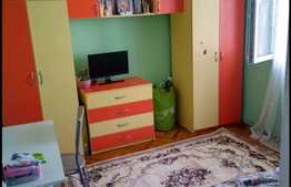 Apartament de vanzare cu 2 camere, 45 mp, zona Tatarasi