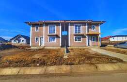 Duplex de 93 mp utili, 250 mp de teren, Valea Adanca