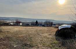 Teren intravilan de 857 mp, zona Plugari