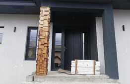 Casa plan parter, 104 mp, 500 mp de teren, Valea Adanca