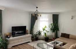 Apartament de 3 camere, 141 mp, decomandat, zona Bucium