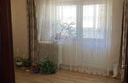 Apartament 3 camere, 84 mp, decomandat, zona Gara Mare