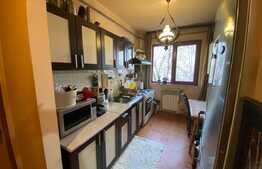 Apartament 3 camere decomandat  60 mp