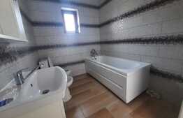 Casa de 4 camere, 100 mp utili, 425 mp de teren, Letcani