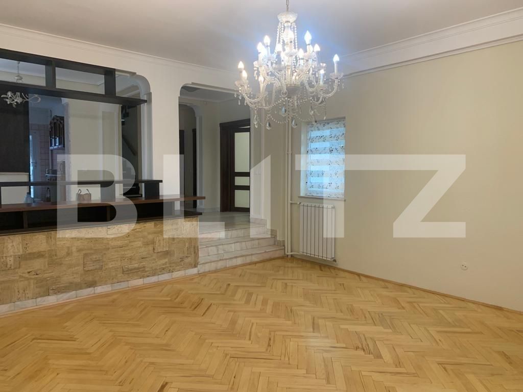 Spațiu birouri de închiriat Ultracentral - 82547SIB | BLITZ Iași | Poza1