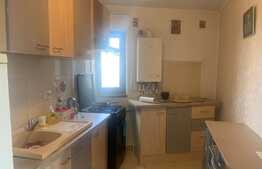 Apartament luminos, decomandat, 2 dormitoare, zona Nicolina