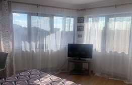 Apartament luminos, decomandat, 2 dormitoare, zona Nicolina
