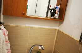 Apartament cu 3 camere, 80 mp, zona Cug