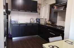 Apartament de 2 camere, decomandat, 2 locuri parcare, zona Bucium