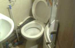 Garsoniera de 12 mp, mobilata, zona Alexandru cel Bun 