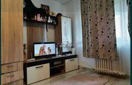 Garsoniera de 17 mp, mobilata, zona Piata Nicolina