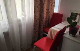 Apartament de 3 camere, 56 mp, zona Tatarasi 