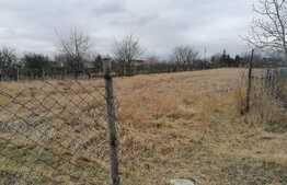 Teren intravilan 4200 mp, Letcani, central!