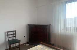 Apartament decomandat de 2 camere, complet utilat, Nicolina