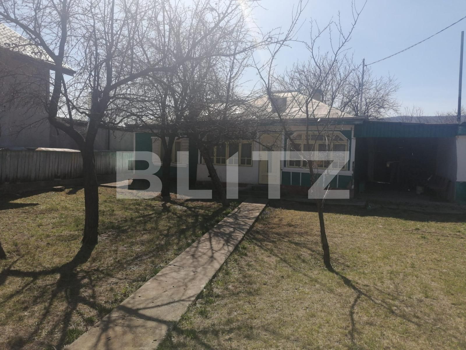 Teren de vânzare Est - 83676TV | BLITZ Iași | Poza2