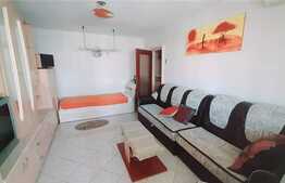 Apartament de 3 camere, 65 mp, zona Nicolina