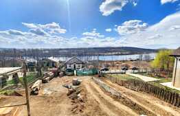 Casa de 4 camere, 450 mp de teren, iesire la asfalt, Valea Adanca