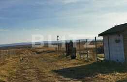 Teren de 500 mp, front 25 ml, iesire Valea Ursului Vorovesti