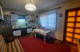 Casa cu 5 camere de 125 mp, 500 mp de teren, canalizare, Holboca