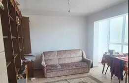 Apartament 3 camere, 70 mp, parcare, zona Tatarasi