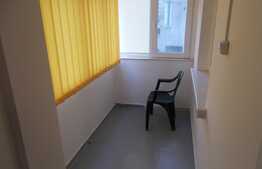 Apartament de 3 camere, 70 mp, zona Nicolina