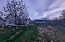 Teren intravilan, 2653 mp, Comarna