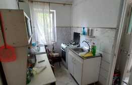 Apartament de 2 camere, 49 mp, zona Podul de Piatra