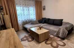 Apartament de 3 camere, 75 mp, zona Nicolina 