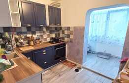 Apartament de 3 camere, 75 mp, zona Nicolina 