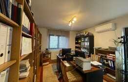 Cladire ultracentrala 325mp utili, 9 camere, garaj