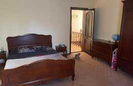 Casa individuala 440 mp, teren 1350 mp, 6 camere, zona P-ta Chirila