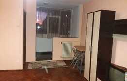 Garsoniera de 33 mp, etaj intermediar, zona Tatarasi 