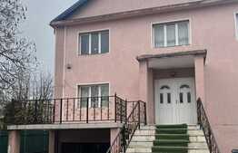 Casa individuala, 5 camere, 360 mp, zona Centrala