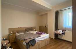 Apartament 2 camere, parcare, bloc nou, zona Palas