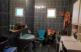 Casa  4 camere, 267 mp, Zona Dancu