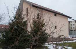 Casa 4 camere, 120 mp, 1000 mp teren, zona Strugurilor