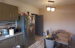 Apartament de 3 camere, 79 mp utili, zona Visani