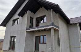 Casa 4 camere, 250 mp, Zona Valea Lupului