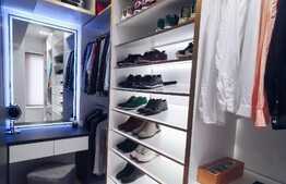 Apartament superb, 2 camere, 2 balcoane, zona Royal Town