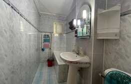 Apartament de 2 camere, decomandat, zona Frumoasa